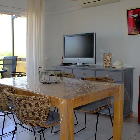 Apartment Empurialola Apartamento La Rubina *